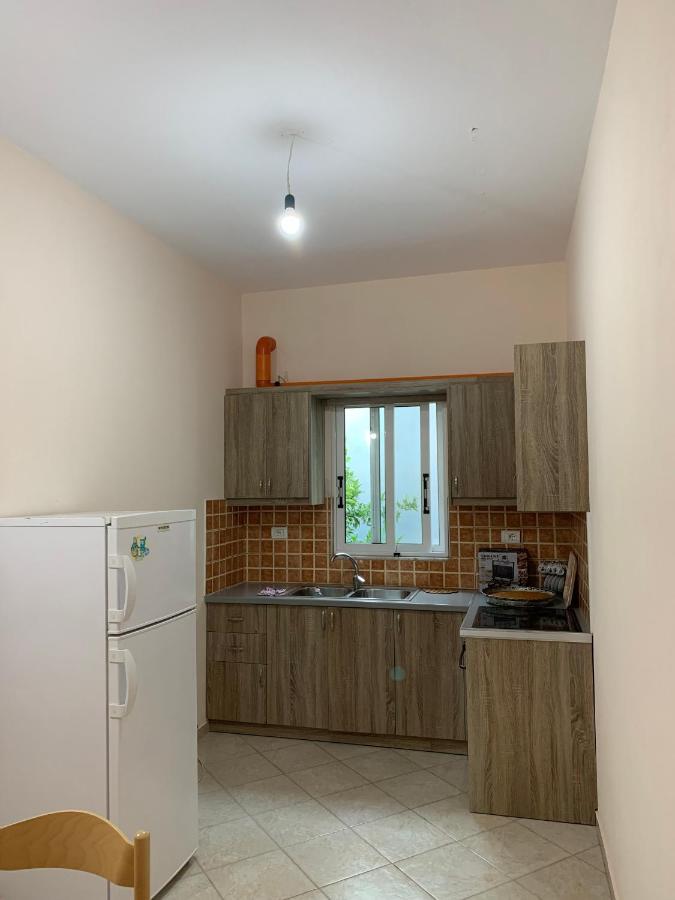 Ylli Cunaj Apartments Sarande Luaran gambar
